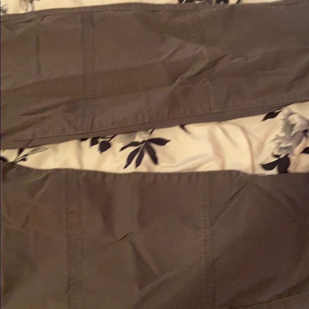Joggers - Picture 3 of 3